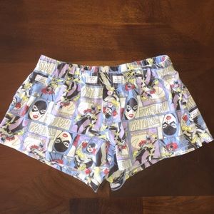 batwoman shorts